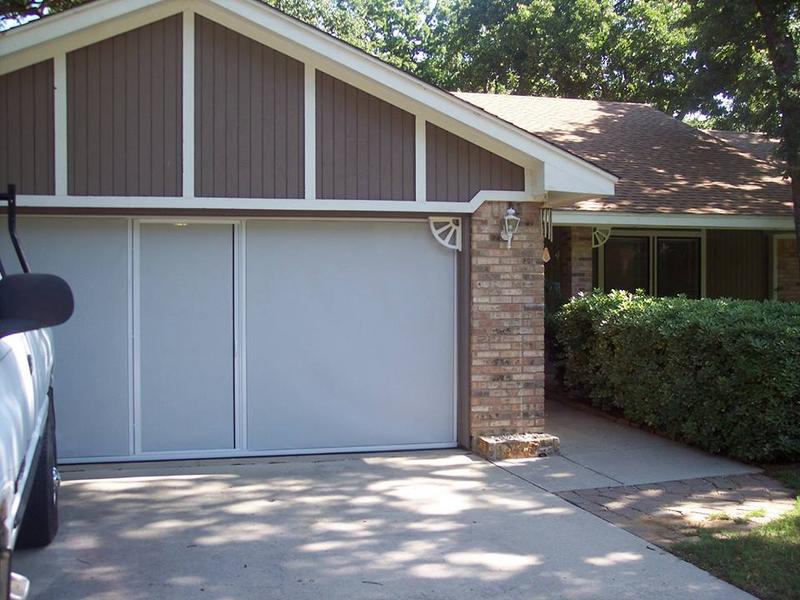 Lifestyle Garage door screen (with/without passage way)